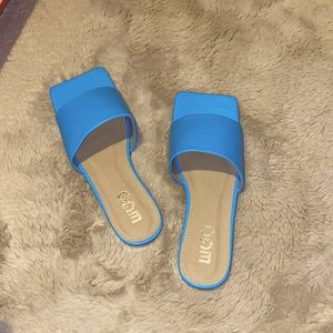 Square Toe Flat Sandals